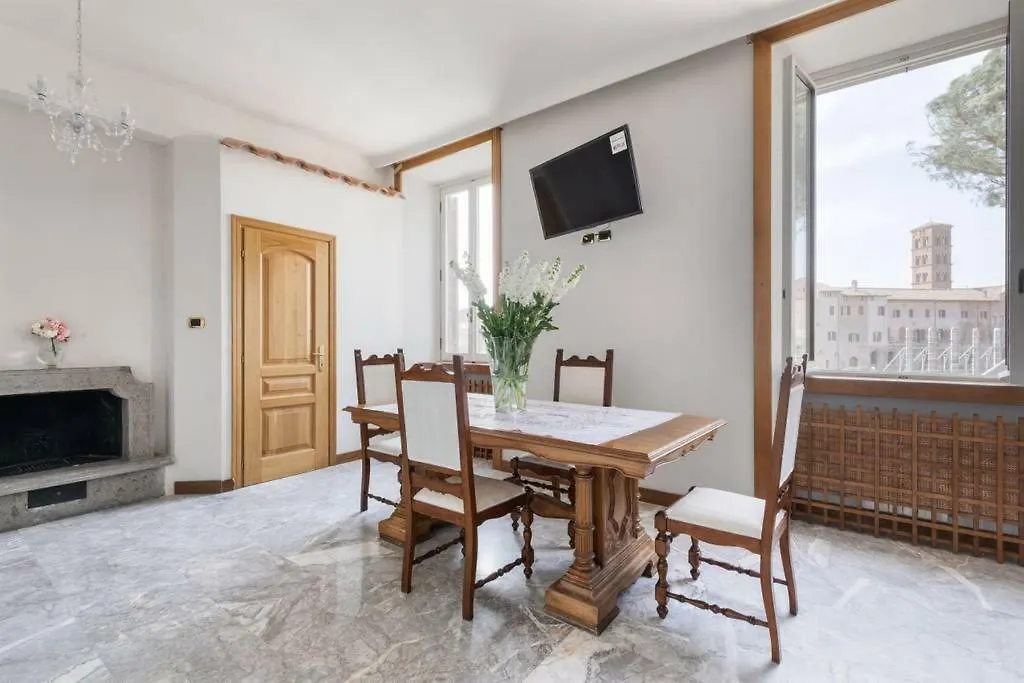 Apartment View Colosseo From Jacuzzi Italy
